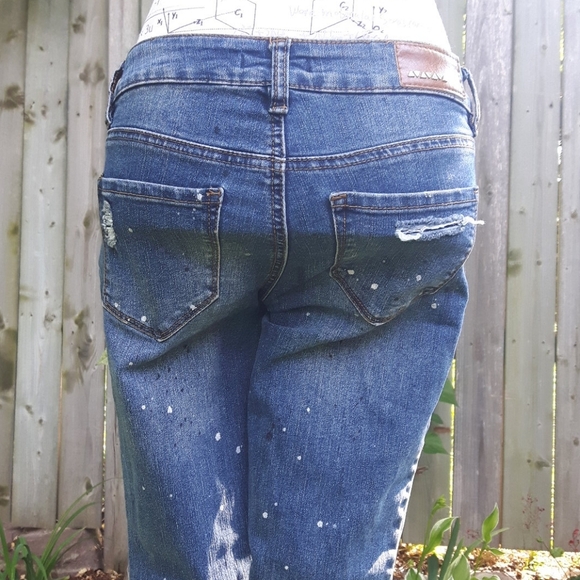 size 1 Dollhouse skinny distressed painted jeans - Picture 7 of 16